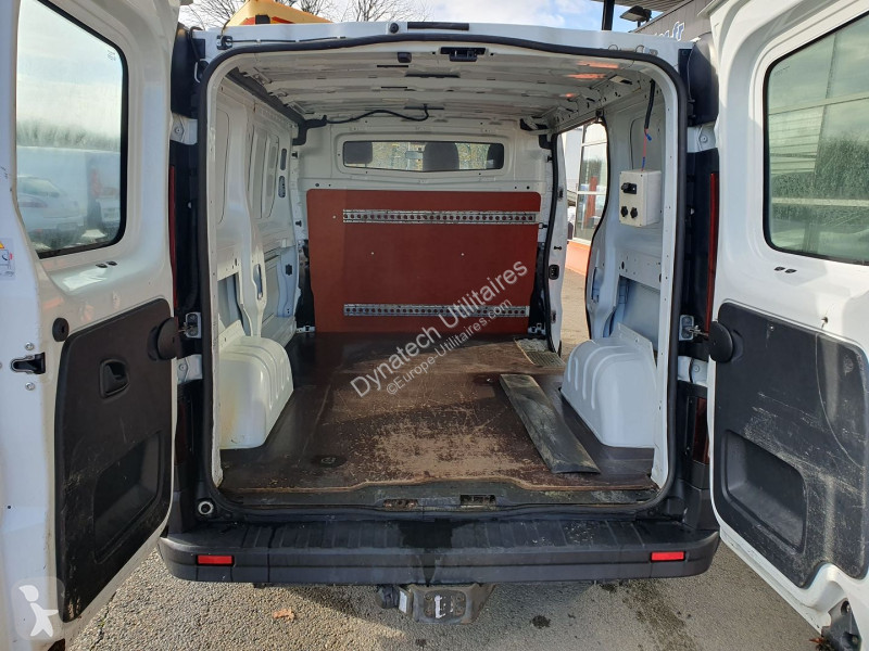 Veicolo commerciale Renault TRAFIC III FG L1H1...