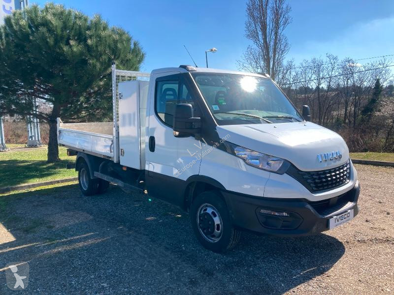 Bedrijfswagen Iveco CCb 35C16H3.0 Empattement...