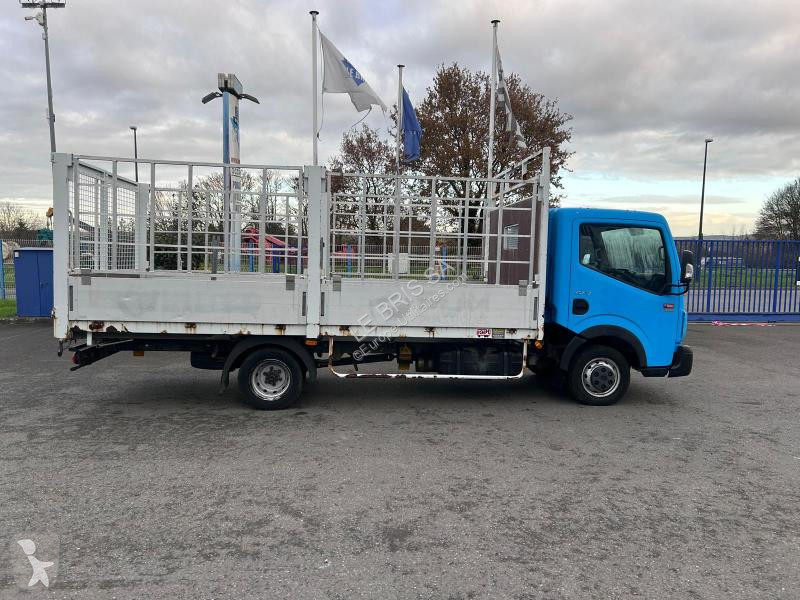 Véhicule utilitaire Renault 3.0 dCi 150