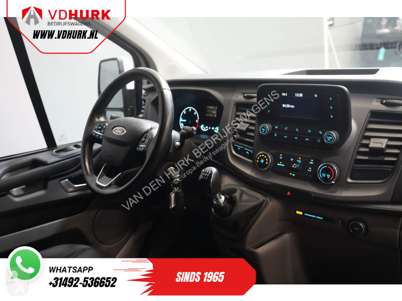 Furgoneta Ford Tourneo 2.0 TDCI € 30.182,-...