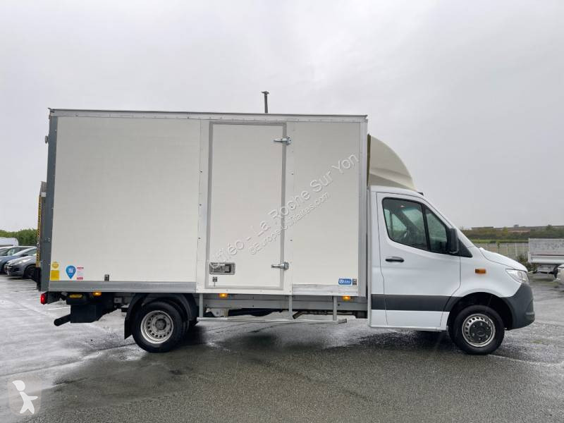 Véhicule utilitaire Mercedes
