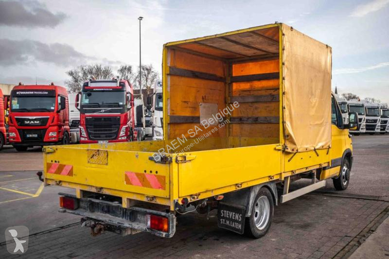 Véhicule utilitaire Iveco 50C13