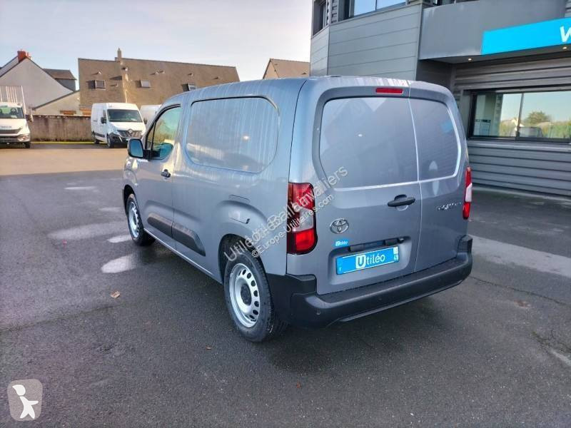 Furgoneta Toyota