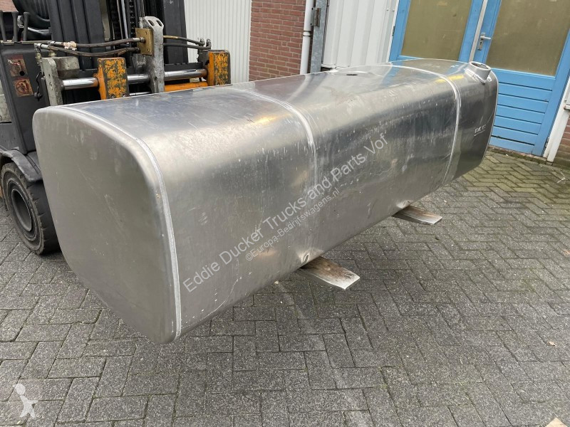 Véhicule utilitaire DAF 2198106 BRANDSTOFTANK...