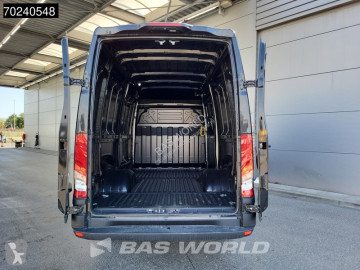 Caja cerrada Iveco nueva