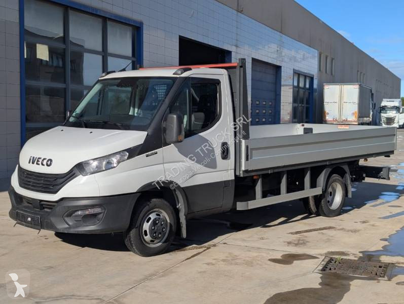 Furgoneta Iveco