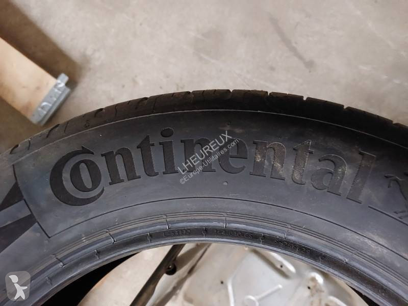 Véhicule utilitaire Continental
