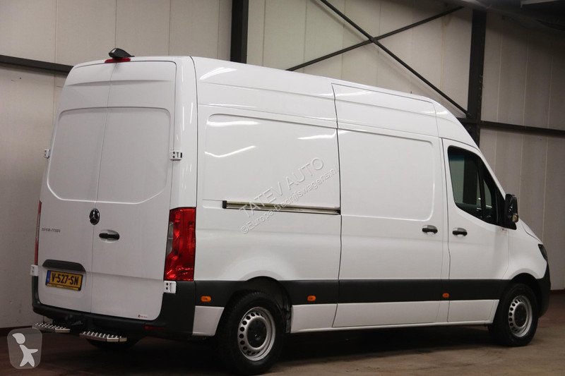 Véhicule utilitaire Mercedes 314 2.2 CDI L2H2...