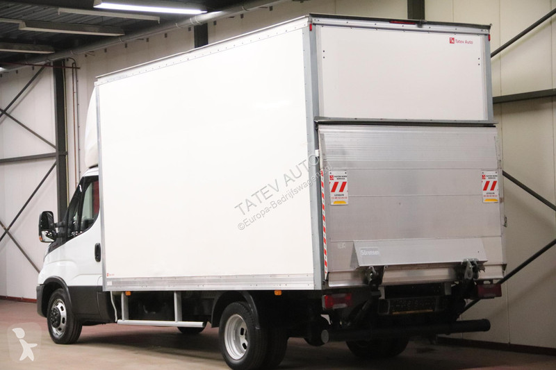 Autoutilitară Iveco 35C16 2.3 BAKWAGEN...