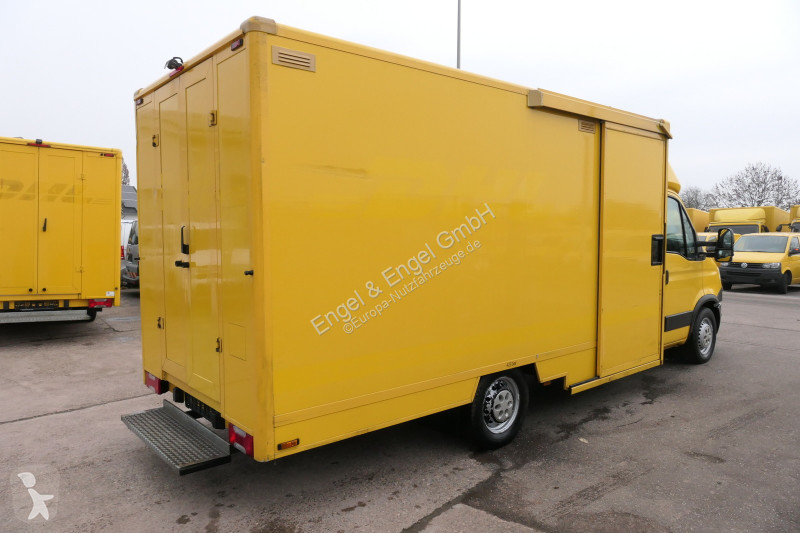 Veicolo commerciale Iveco Daily 35 S11 C30C...