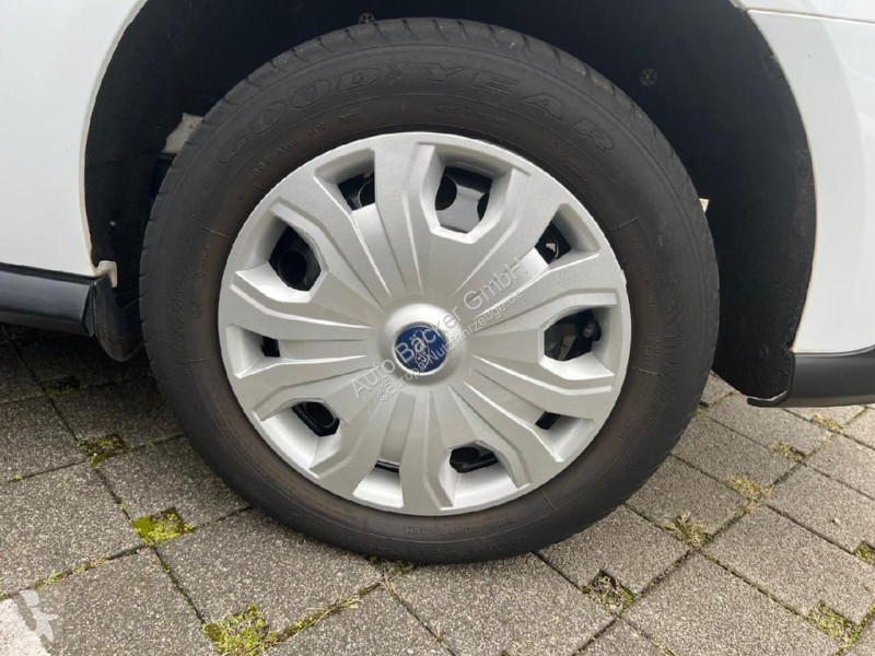 Furgoneta Ford Kasten Trend