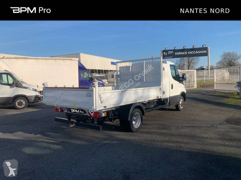 Autoutilitară Iveco