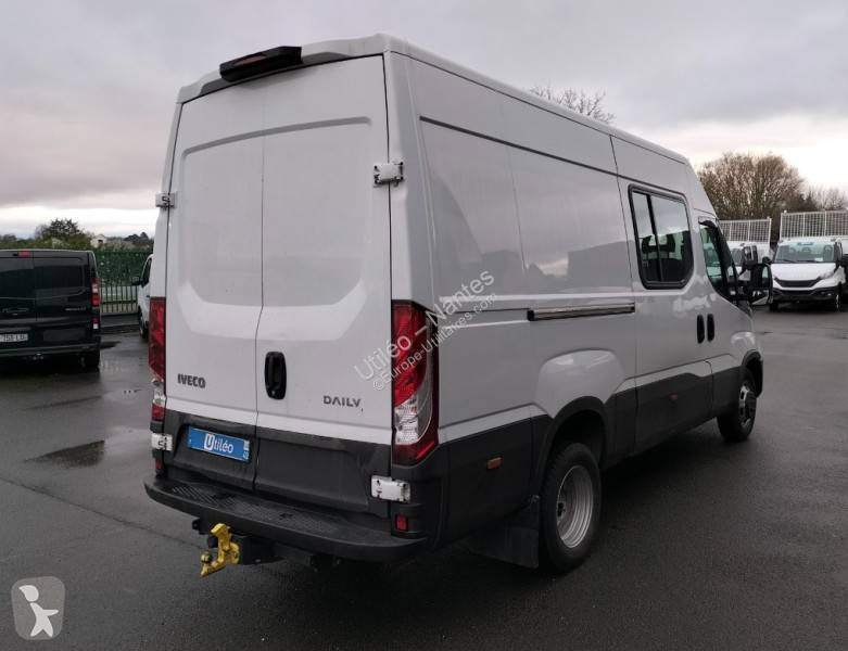 Furgoneta Iveco