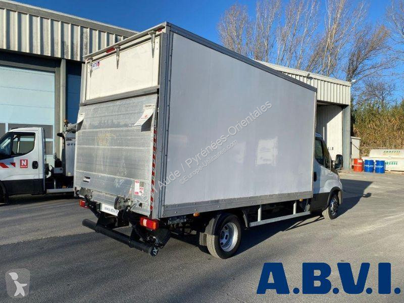 Autoutilitară Iveco CAISSE HAYON 35C16H  3.0L...