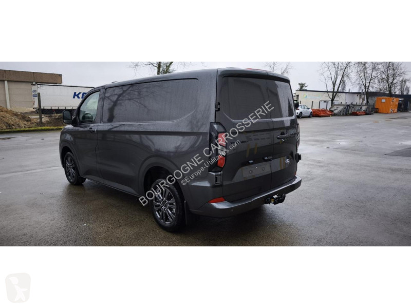 Véhicule utilitaire Ford TRANSIT CUSTOM 2.0...