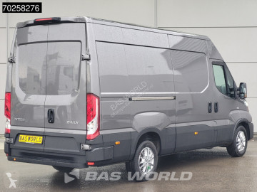 Fourgon utilitaire Iveco neuf