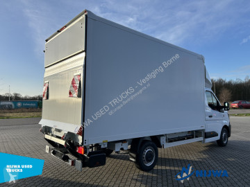 Fourgon utilitaire Renault neuf