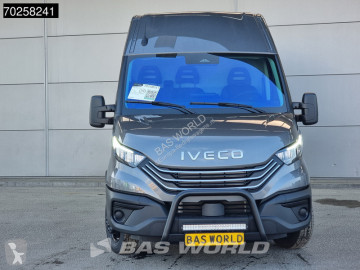 Caja cerrada Iveco nueva