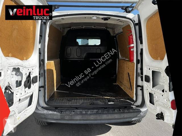 Véhicule utilitaire Renault