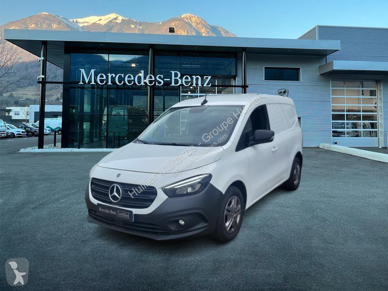 Véhicule utilitaire Mercedes 110 CDI Pro...