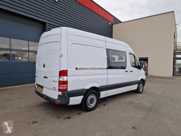 Fourgon utilitaire Mercedes
