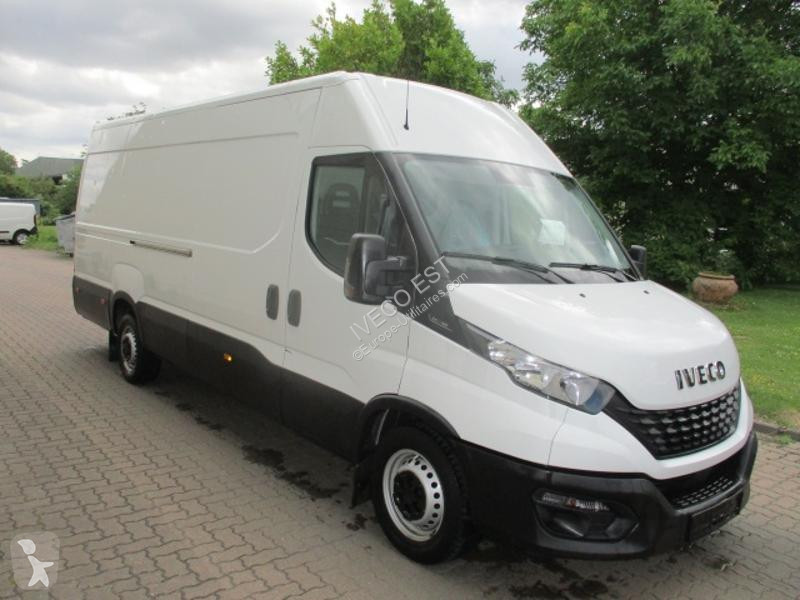 Véhicule utilitaire Iveco 35S Fg 35S16H V16 m3