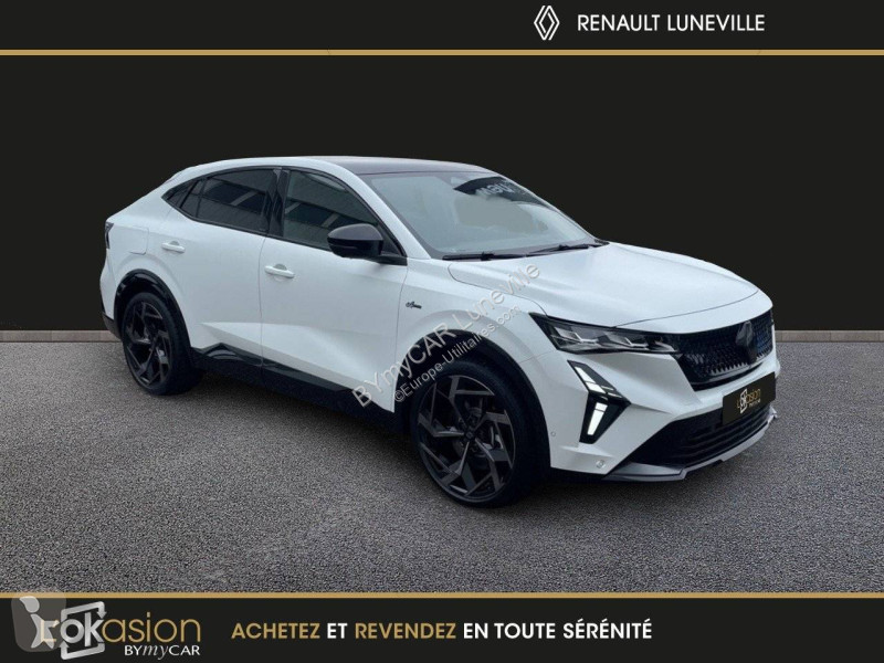 Užitkové vozidlo Renault Rafale E-Tech 4x4 300