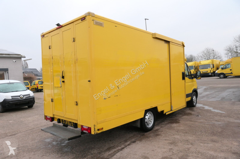 Veicolo commerciale Iveco Daily 35 S11 C30C...
