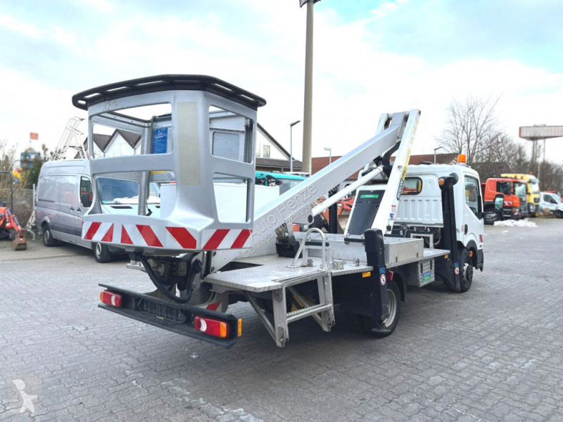 Furgoneta Nissan Cabstar 35.13 Hubarbeitsbühne...