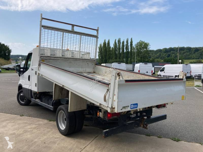 Véhicule utilitaire Iveco