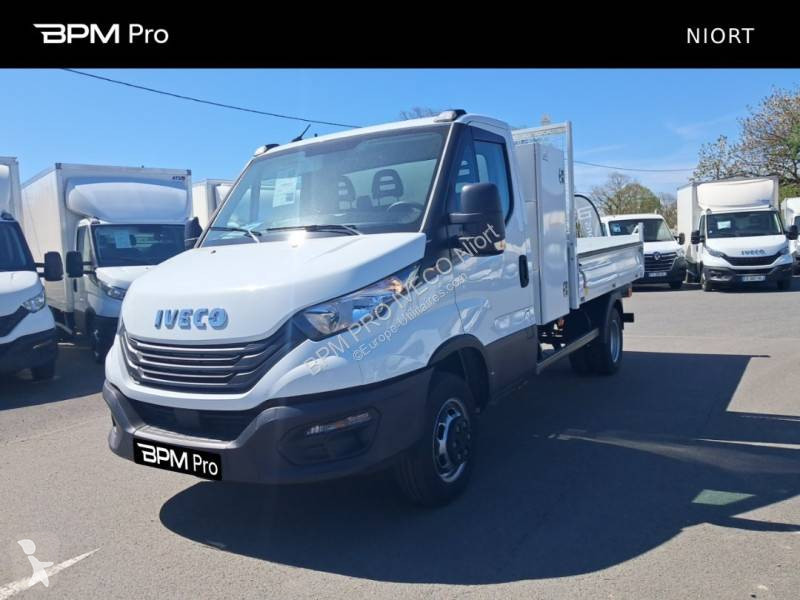 Véhicule utilitaire Iveco