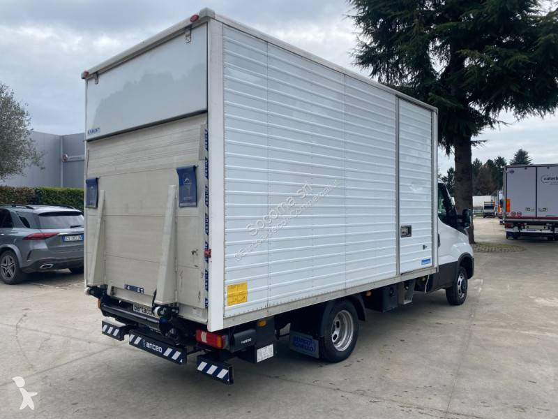 Veicolo commerciale Iveco