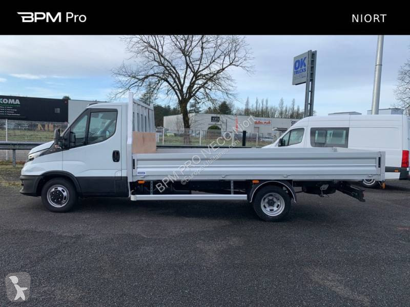 Furgoneta Iveco
