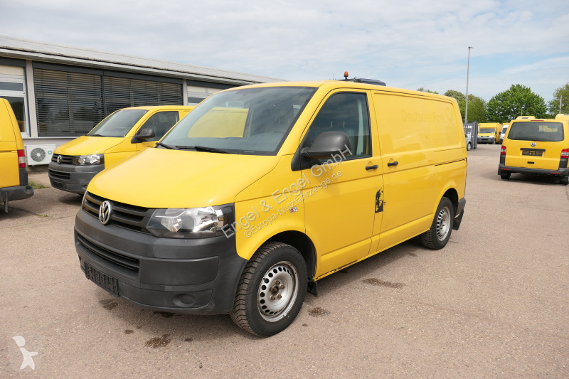Véhicule utilitaire Volkswagen T5 Transporter...