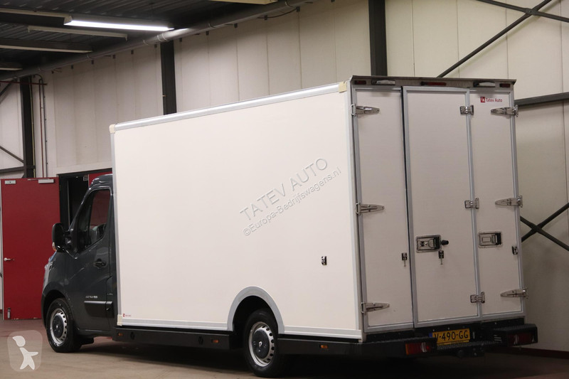 Veicolo commerciale Renault 2.3 dCi 145PK...