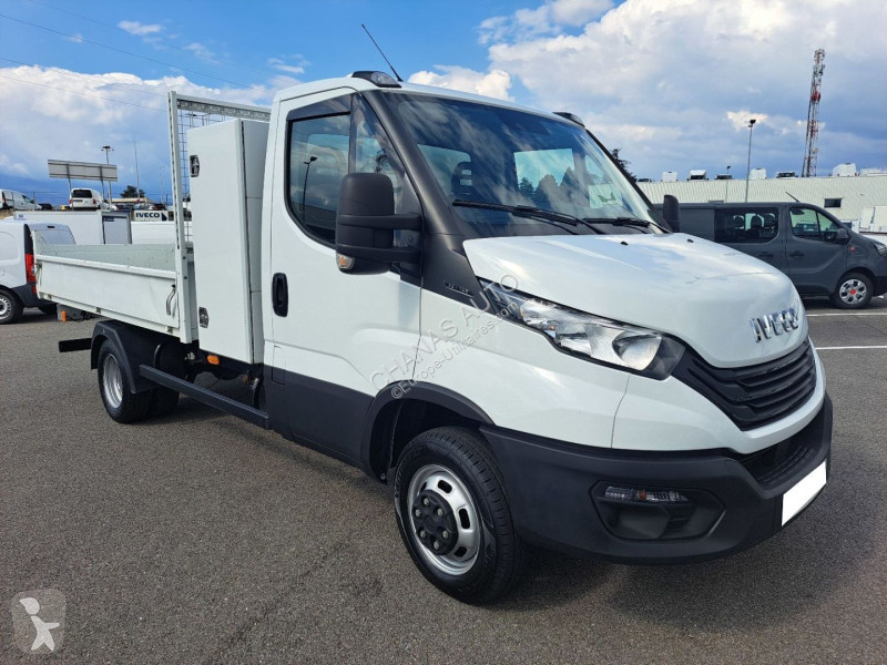 Bedrijfswagen Iveco 35C14 140CV 2L3 JPM ACIER...