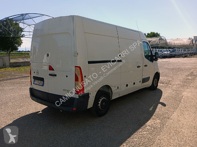 Véhicule utilitaire Opel MOVANO