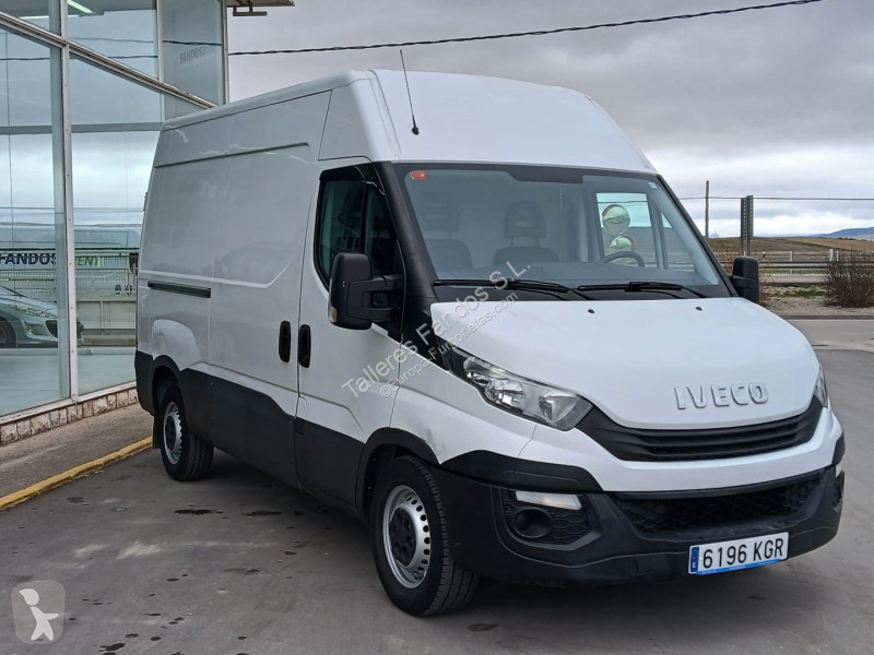 Bedrijfswagen Iveco 35S16 V 10.8m3