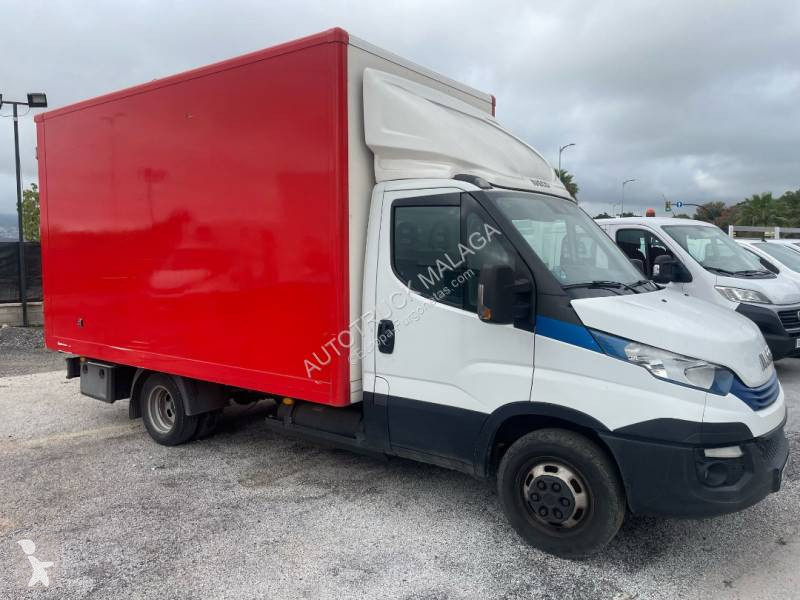 Furgoneta Iveco