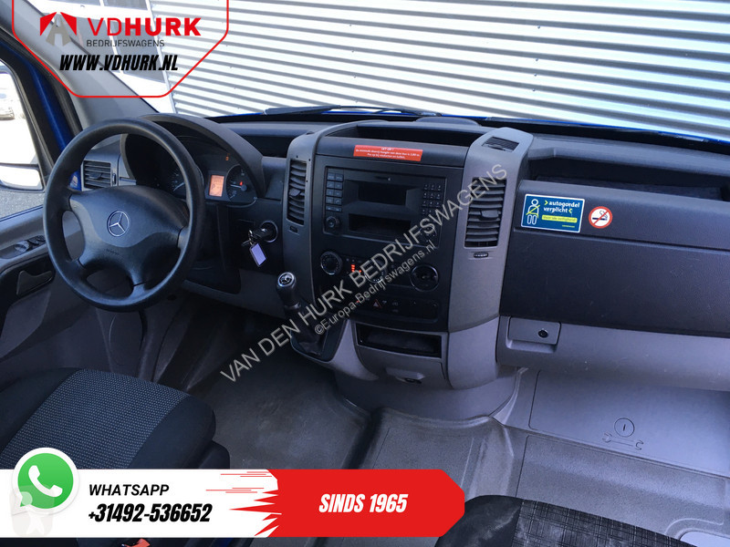 Véhicule utilitaire Mercedes 213 2.2 CDI Aut....