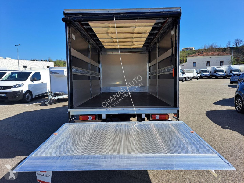 Furgoneta Iveco 35S18 A8 180CV 3L REHAUSSABLE...