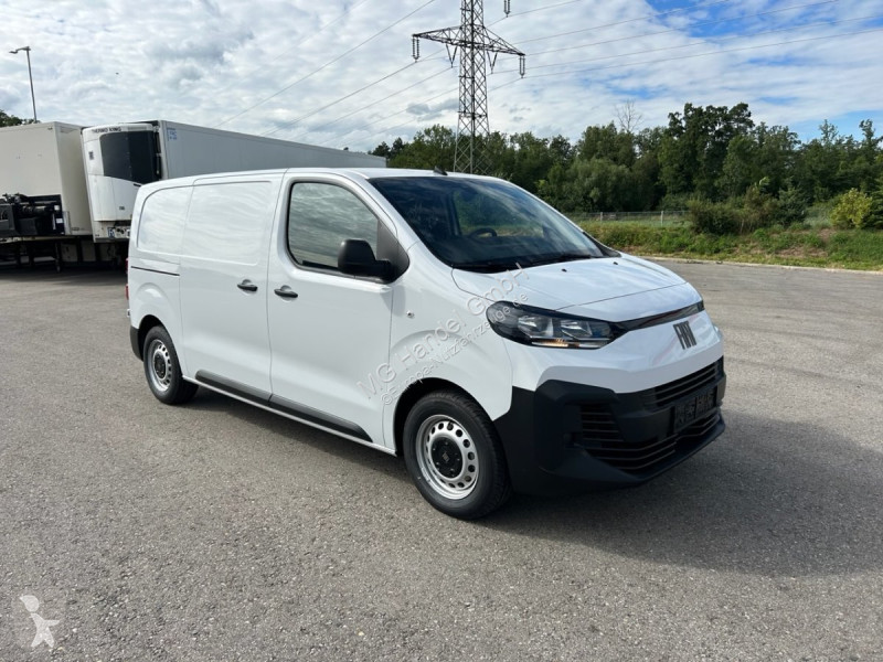 Autoutilitară Fiat Scudo  M BlueDHi 120 6-Gang