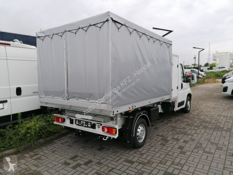 Véhicule utilitaire Renault 170 Kipper