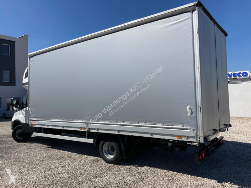 Véhicule utilitaire Iveco 70c18