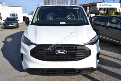 Caja cerrada Ford nueva