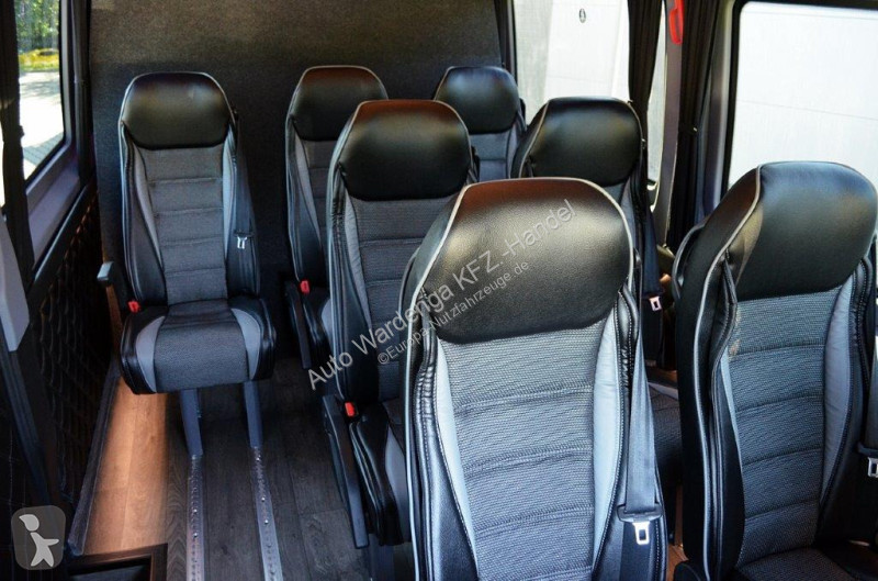 Furgoneta Mercedes 319 L3H2 9-Sitzer