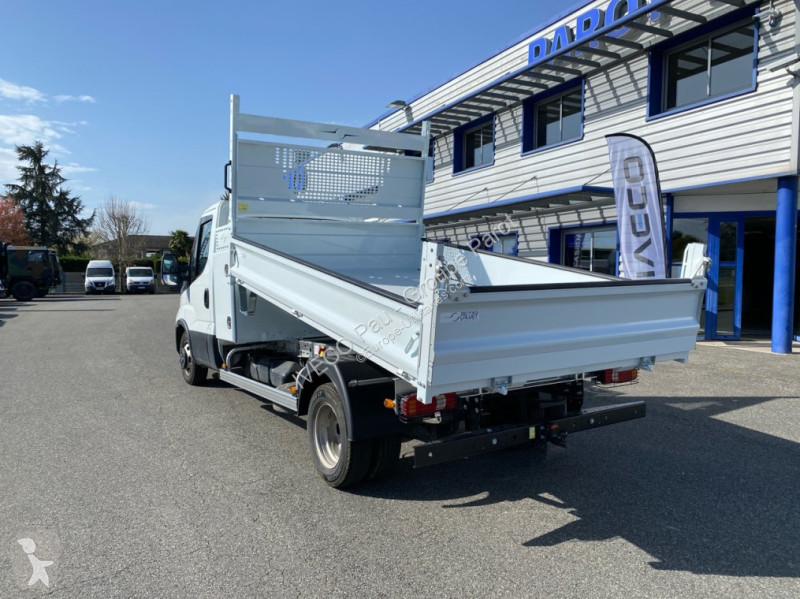 Veicolo commerciale Iveco 35C16H3.0 empattement...