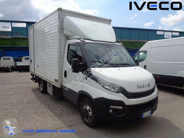 Nyttofordon Iveco DAILY