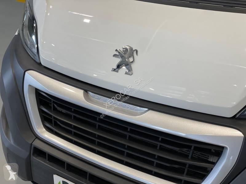 Autoutilitară Peugeot