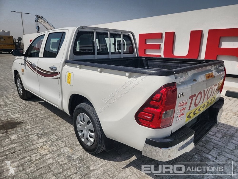 Véhicule utilitaire Toyota Hilux